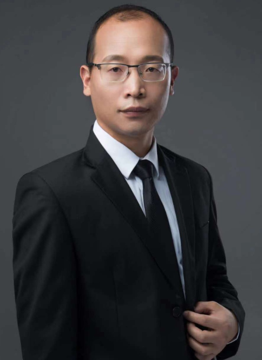 职工代表董事 瞿庆喜